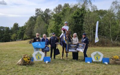 Frank´s Silly Lilly (SWB) vinner Breeders Trophy för 4-åriga fälttävlanshästar